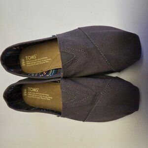 Tom's canvas flats, brown, size 6.5